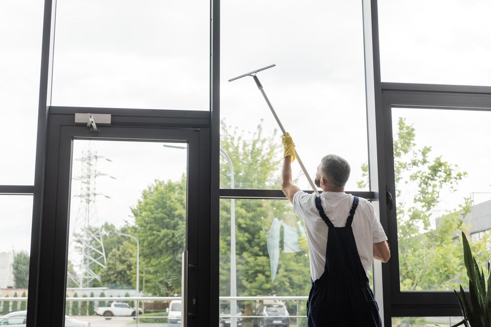 Commercial Window Washing Westlake OH