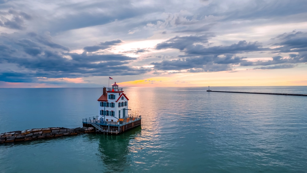 lorain lighthouse